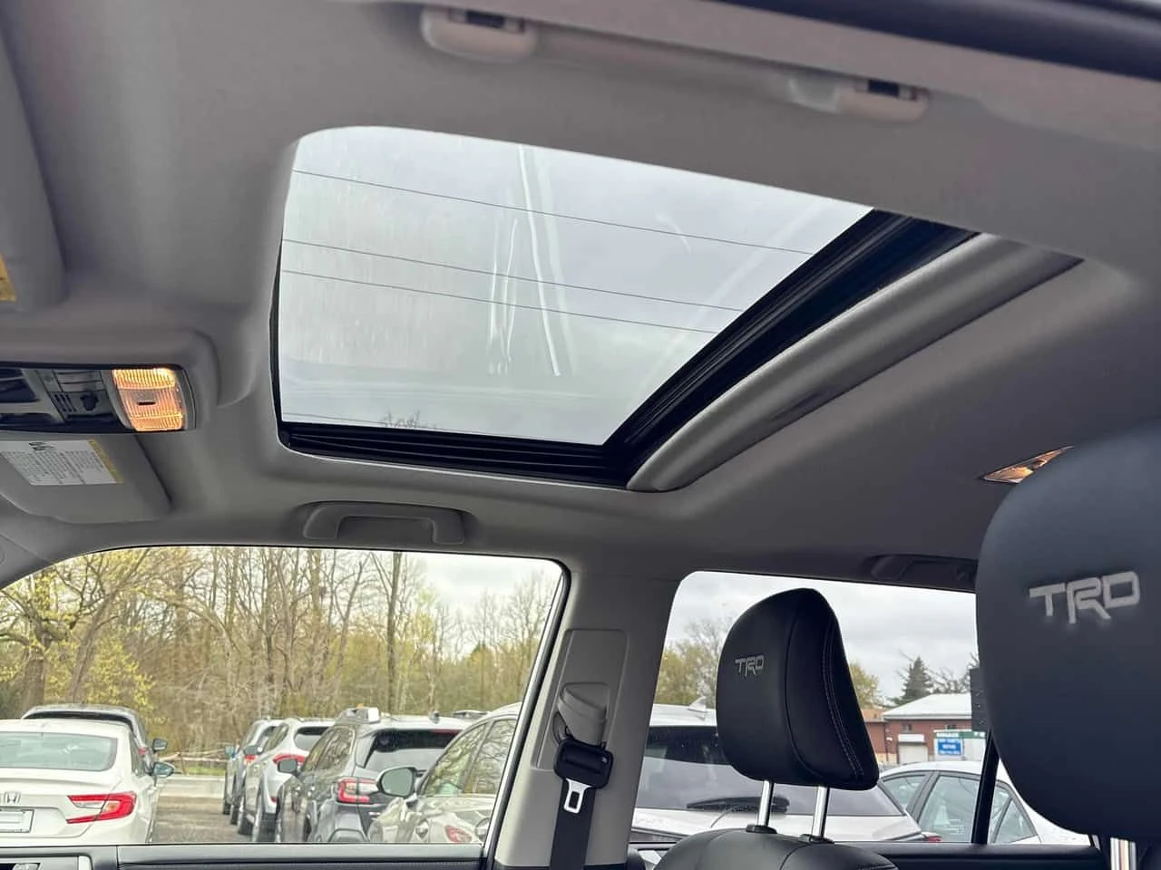 Toyota 4runner | 4WD | DISTRONIC | ПОДГРЕВ | ШИБИДАХ |  , снимка 11 - Автомобили и джипове - 54629097