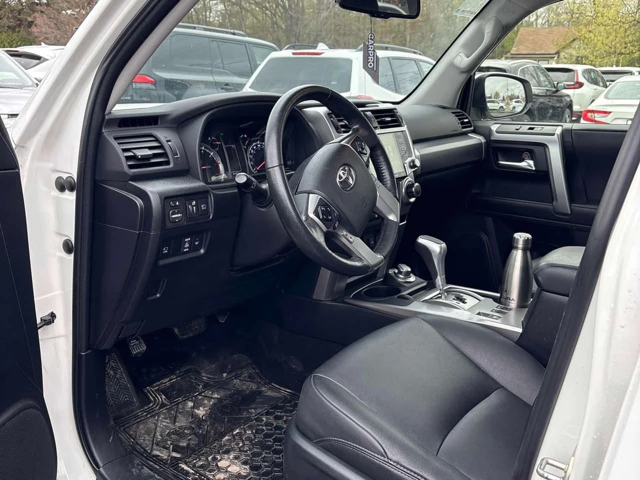 Toyota 4runner | 4WD | DISTRONIC | ПОДГРЕВ | ШИБИДАХ |  , снимка 5 - Автомобили и джипове - 54629097