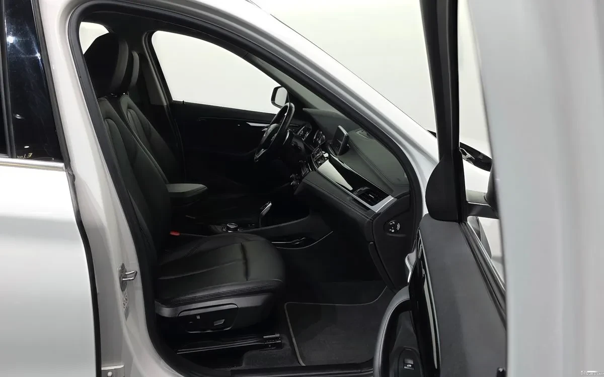 BMW X1 2.0L * xDrive* xLine* , снимка 11 - Автомобили и джипове - 54638626