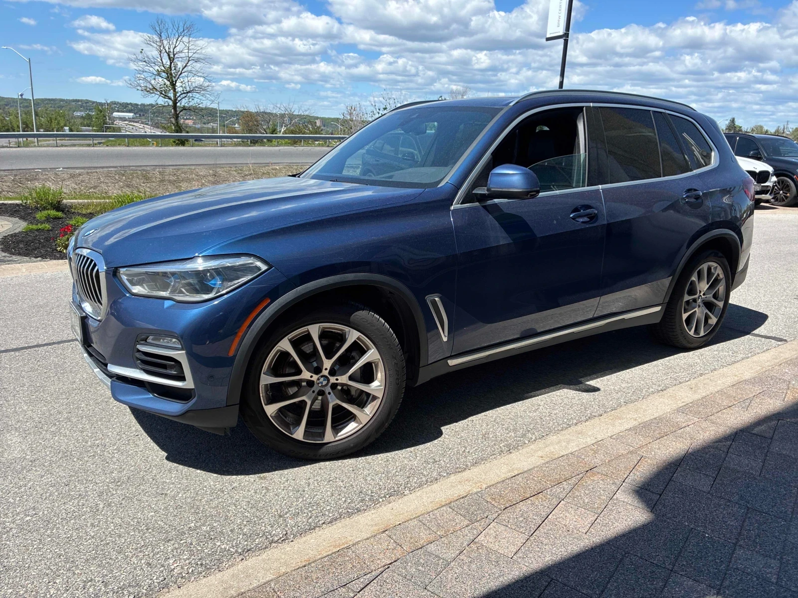 BMW X5 xDrive40i * ПОДГРЕВ * ПАНОРАМА * HARMAN KARDON, снимка 2 - Автомобили и джипове - 54766654