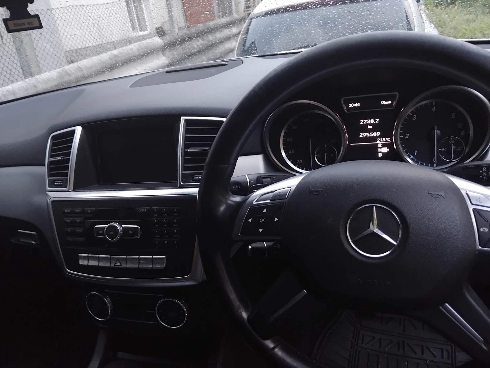 Mercedes-Benz ML 350 AMG LINE , снимка 10 - Автомобили и джипове - 55677414