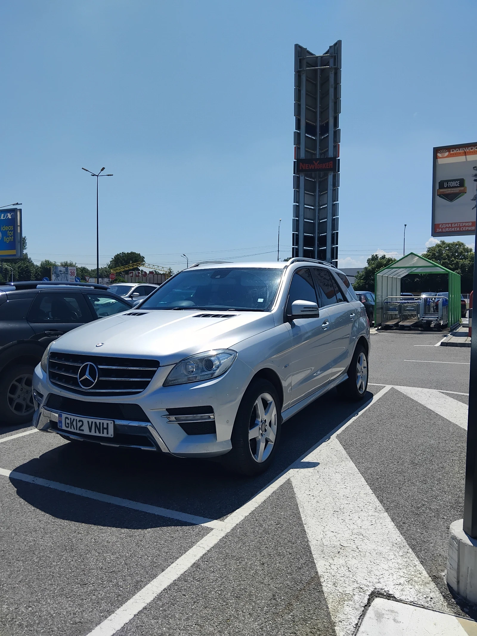 Mercedes-Benz ML 350 AMG LINE , снимка 4 - Автомобили и джипове - 55677414
