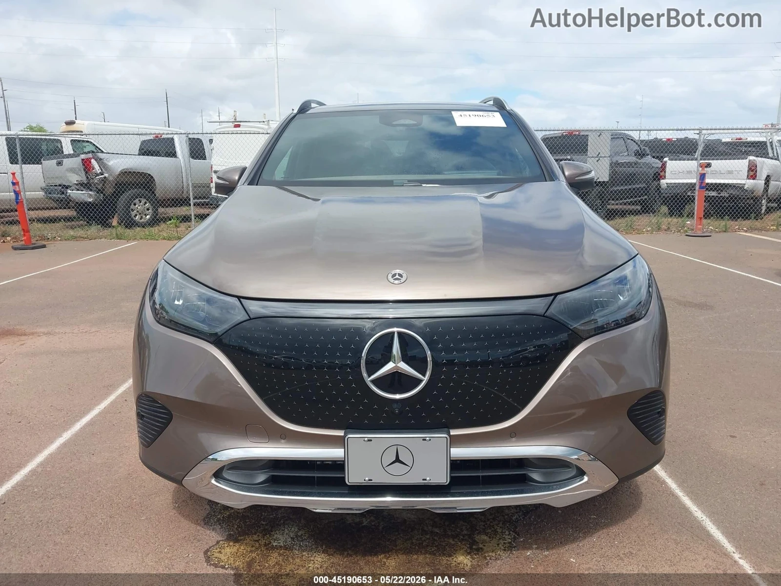 Mercedes-Benz EQE SUV* 320+ * Burmester* Пано* НОВА* Цена до БГ, снимка 2 - Автомобили и джипове - 55816432
