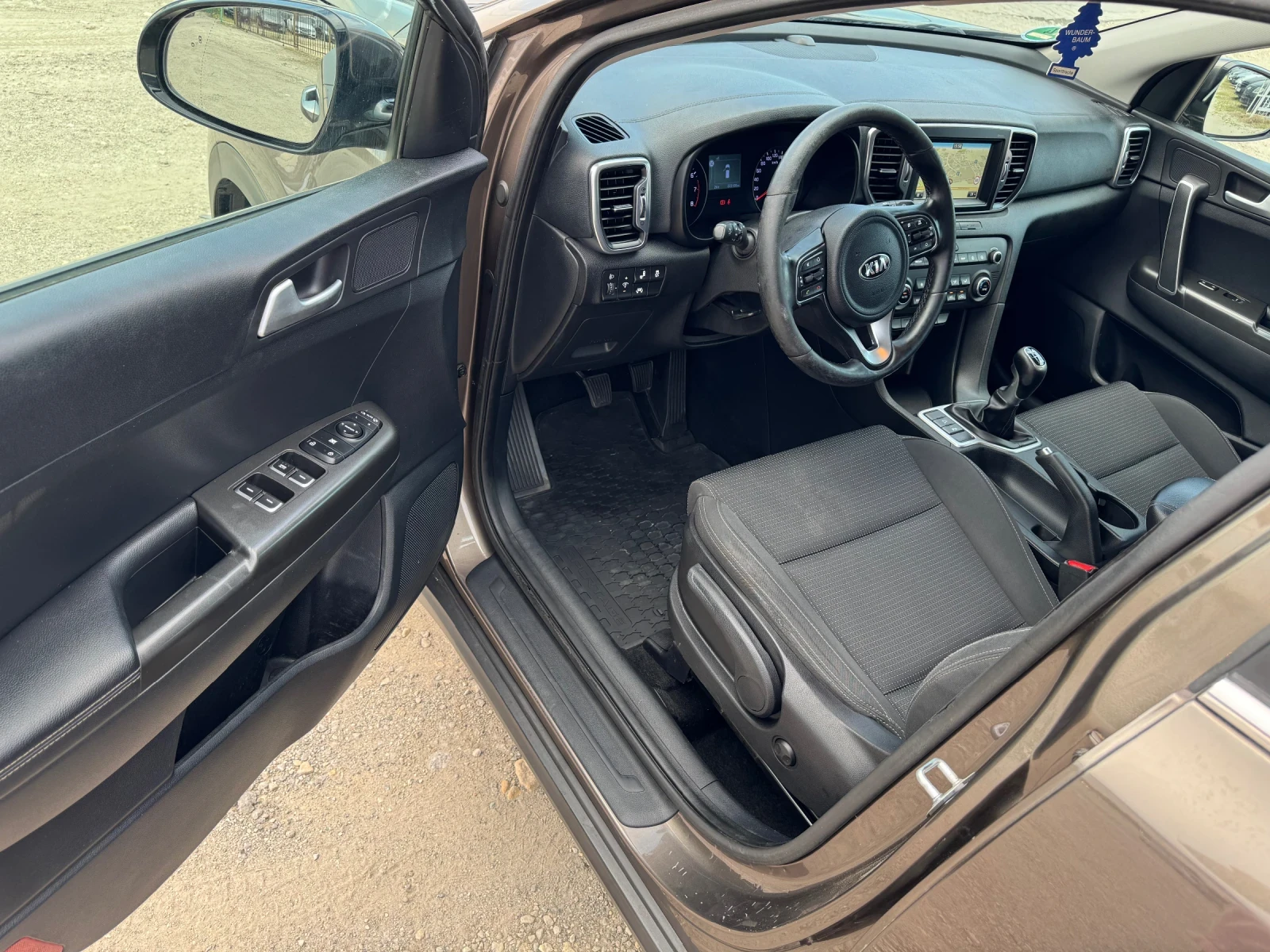 Kia Sportage 1.6 GDI, снимка 7 - Автомобили и джипове - 55874110