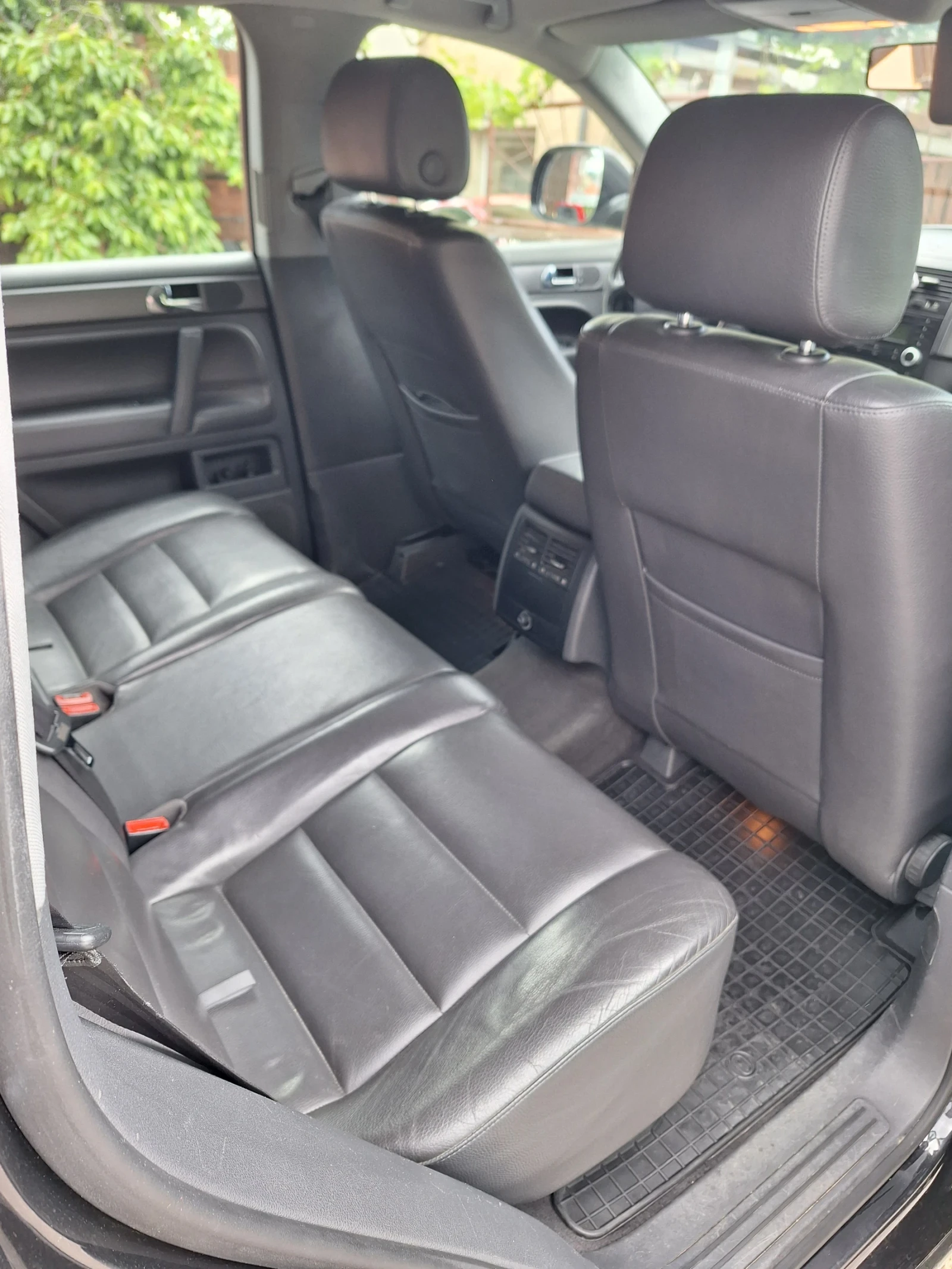 VW Touareg, снимка 7 - Автомобили и джипове - 56204784