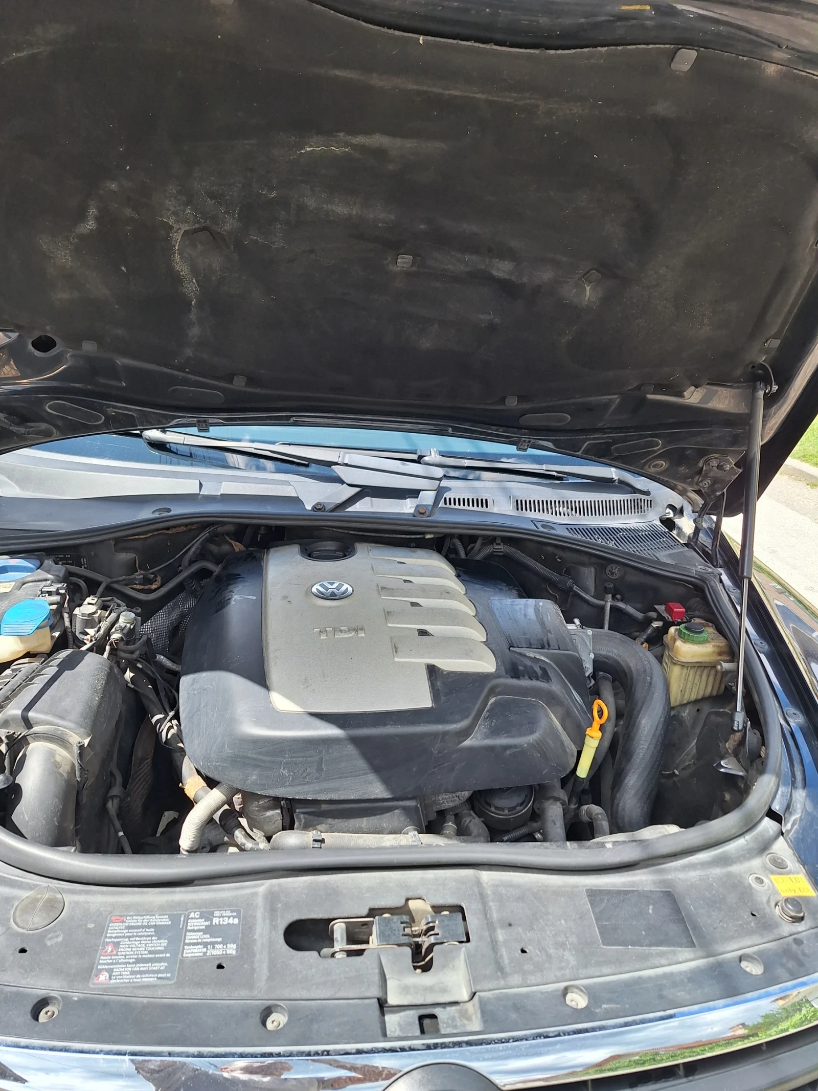 VW Touareg, снимка 11 - Автомобили и джипове - 56204784