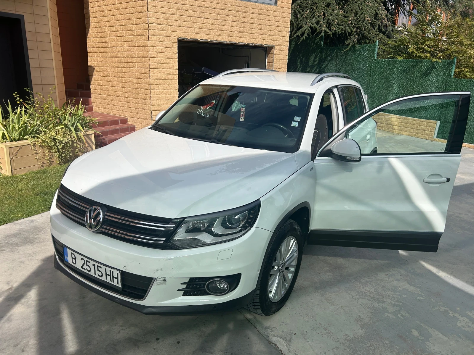 VW Tiguan, снимка 3 - Автомобили и джипове - 56376651