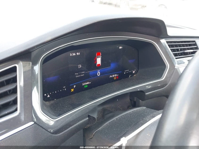 VW Tiguan APPLE CARPLAY| HEATED FRONT SEATS| , снимка 10 - Автомобили и джипове - 56722208