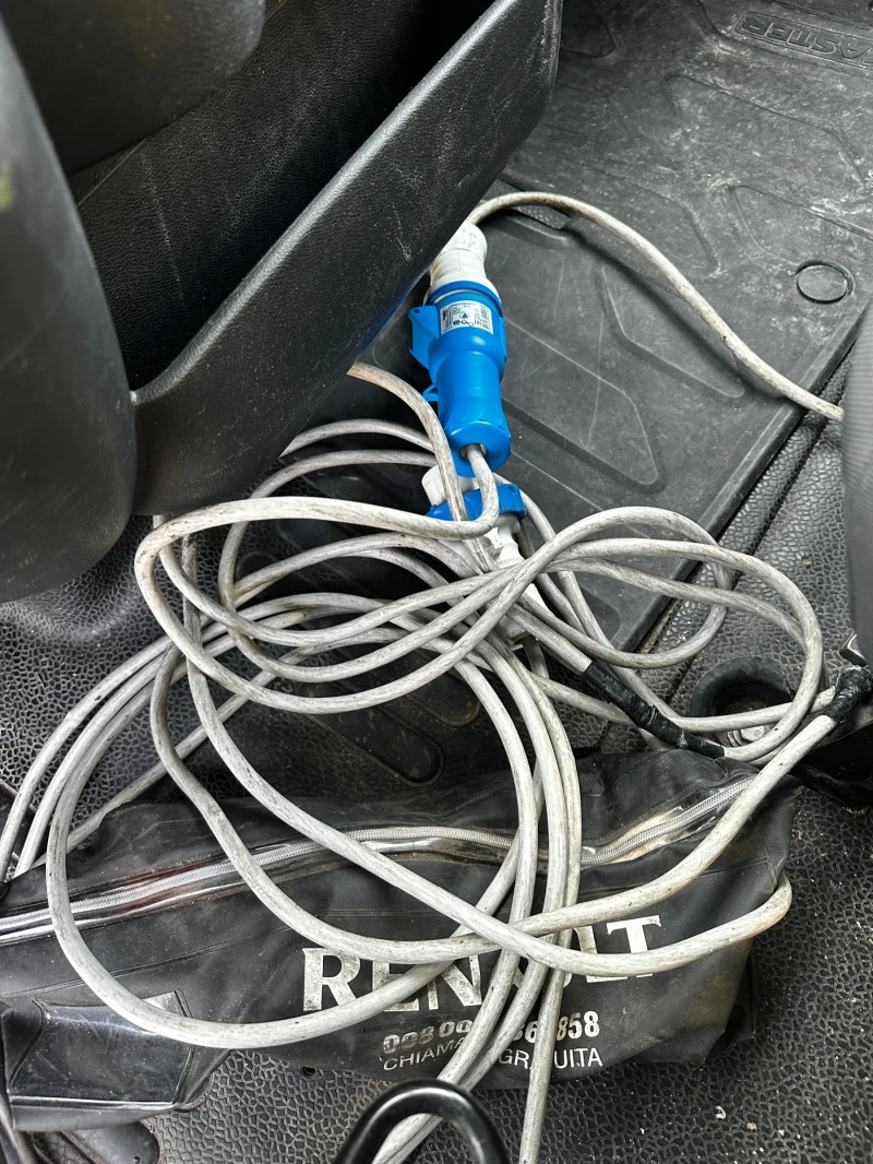 Renault Master 2.3dCi / ХЛАДИЛЕН, снимка 7 - Бусове и автобуси - 53478388