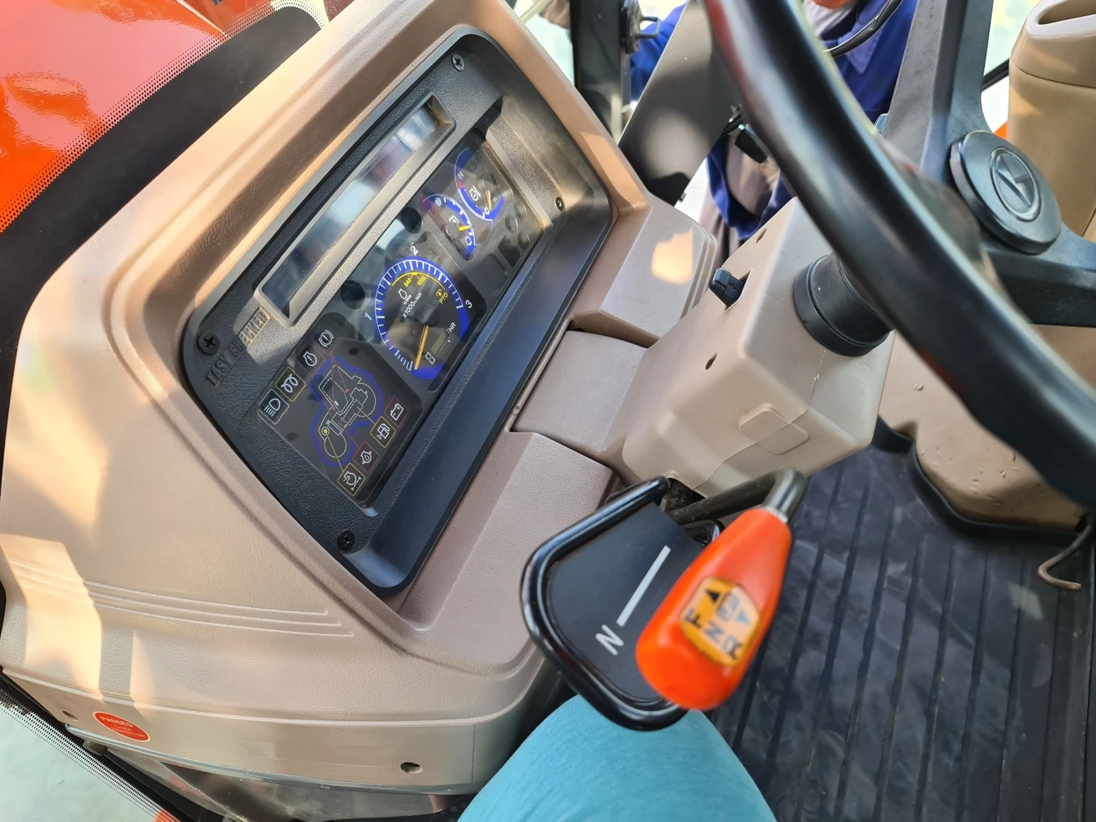  Kubota 128X | Mobile.bg   13