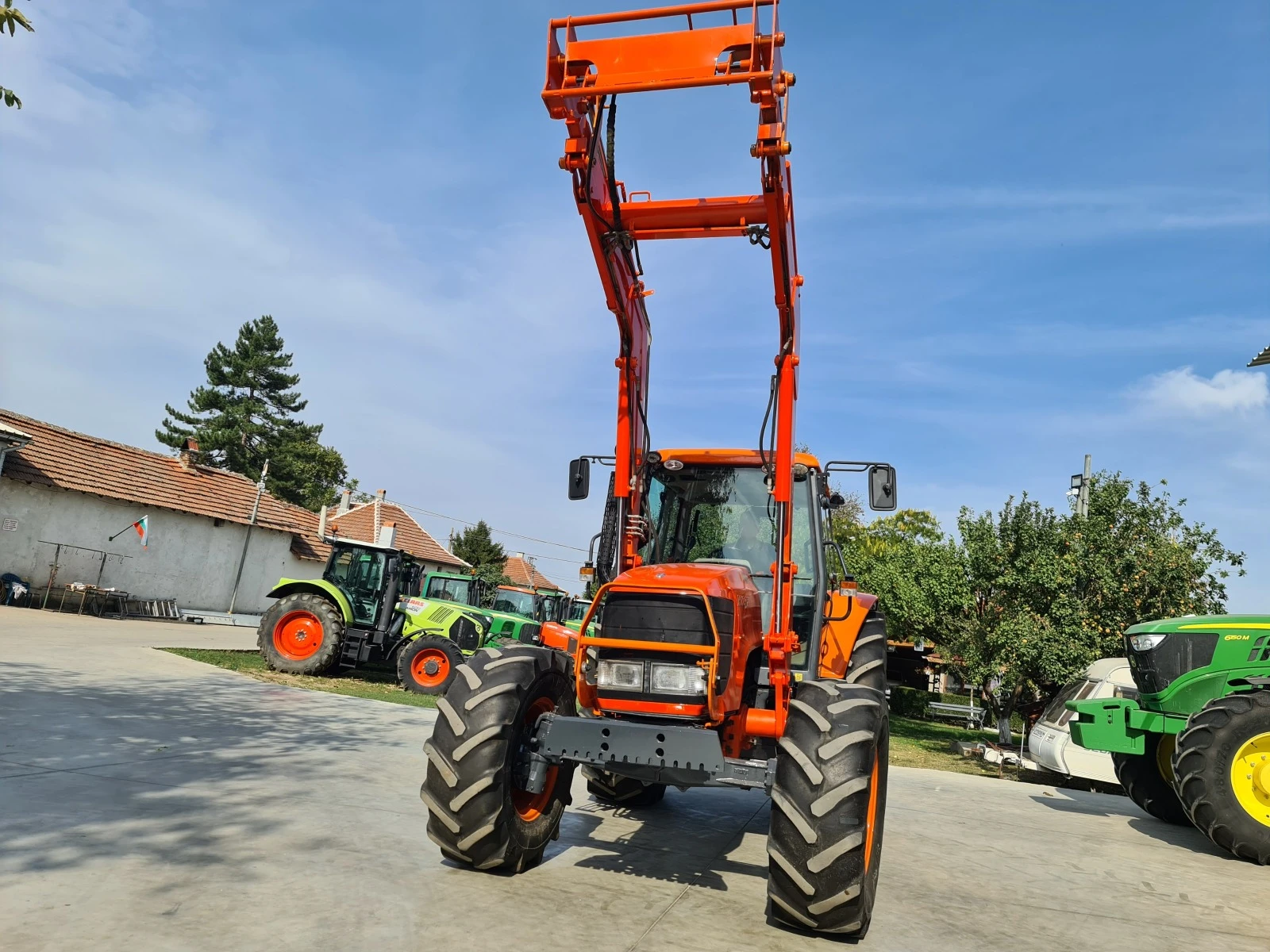 Трактор Kubota М128X - изображение 3