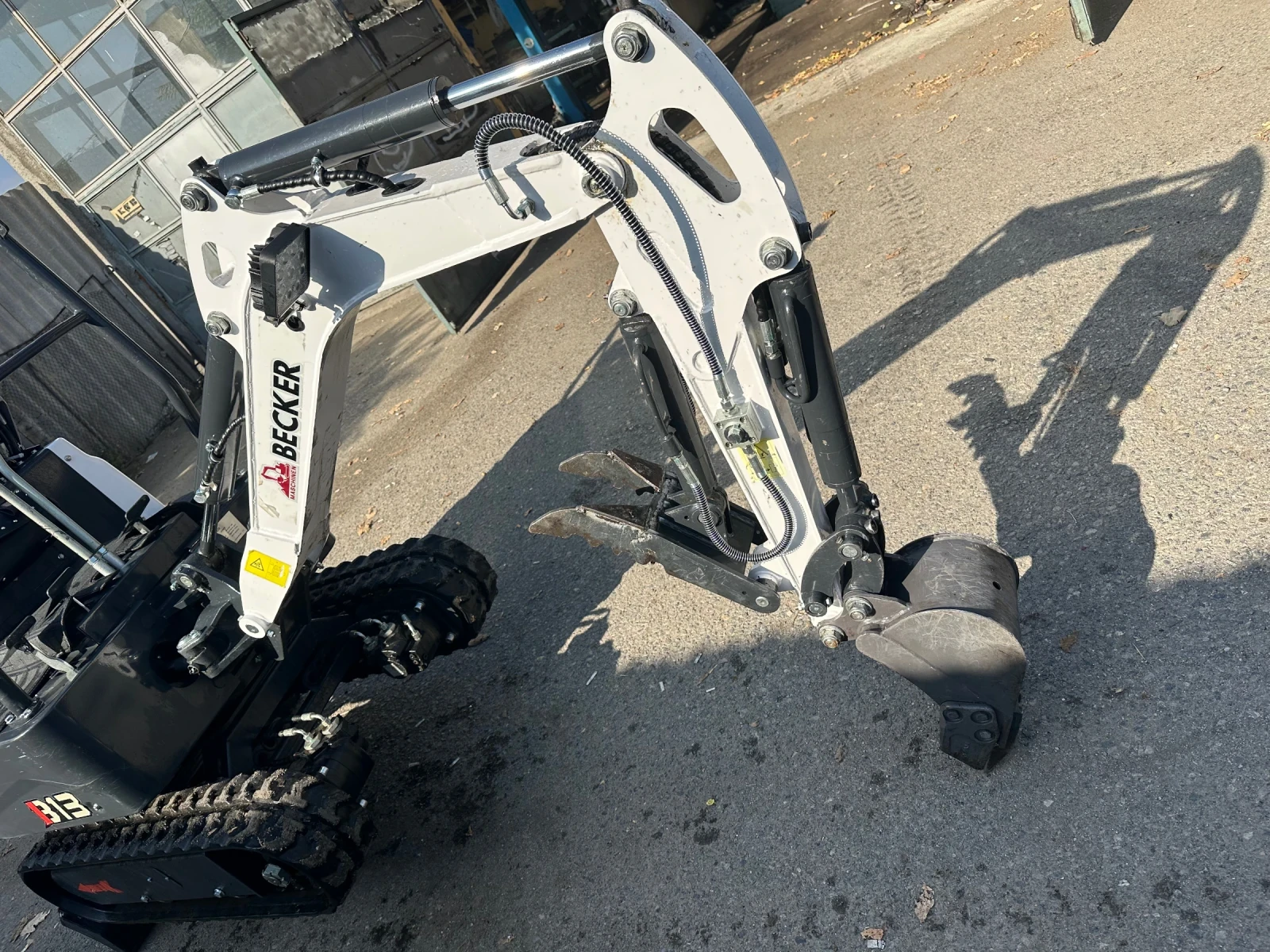����� B13 | Mobile.bg � ����������� 8