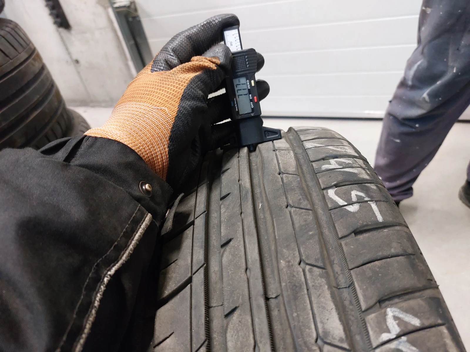  245/40R19 | Mobile.bg   2