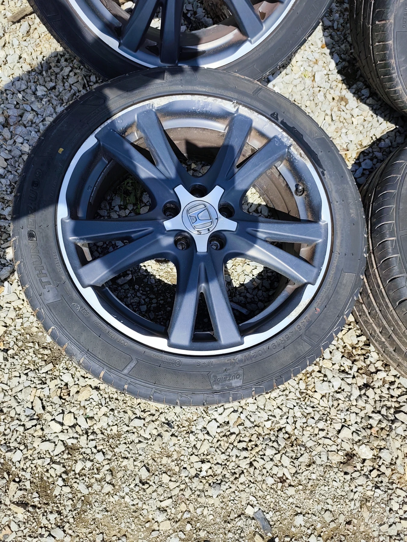 ���� � ������ 245/45R19 �� Honda Cr-v | Mobile.bg � ����������� 3