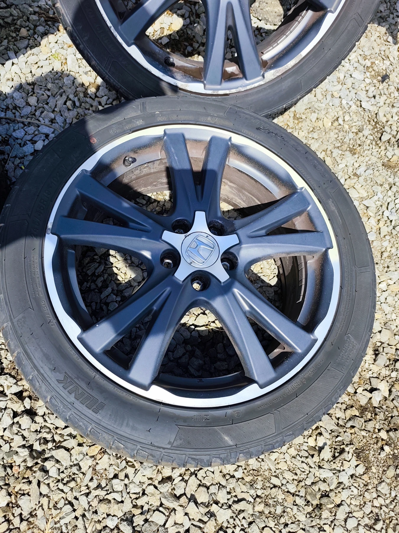 ���� � ������ 245/45R19 �� Honda Cr-v | Mobile.bg � ����������� 2
