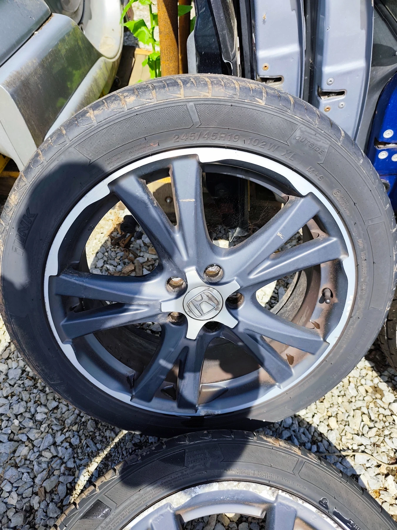 ���� � ������ 245/45R19 �� Honda Cr-v | Mobile.bg � ����������� 4