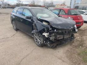 Toyota Auris 1.8i 2ZR-FXE HIBRID, снимка 3