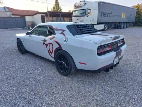 Dodge Challenger RT 5.7 HEMI, снимка 7