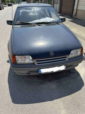 Opel Kadett, снимка 1