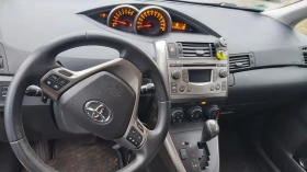 Toyota Corolla verso Ван