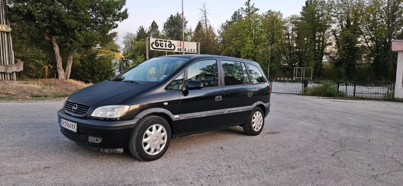 Opel Zafira, снимка 3 - Автомобили и джипове - 47368433