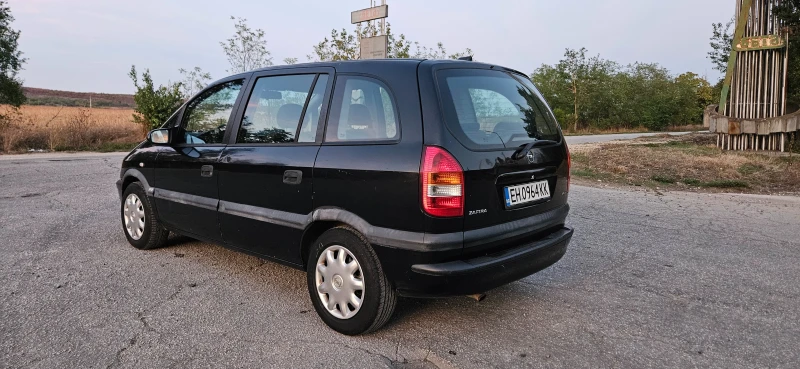 Opel Zafira, снимка 2 - Автомобили и джипове - 47368433