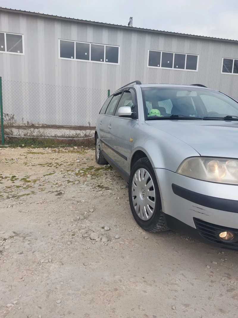 VW Passat, снимка 6 - Автомобили и джипове - 49152782