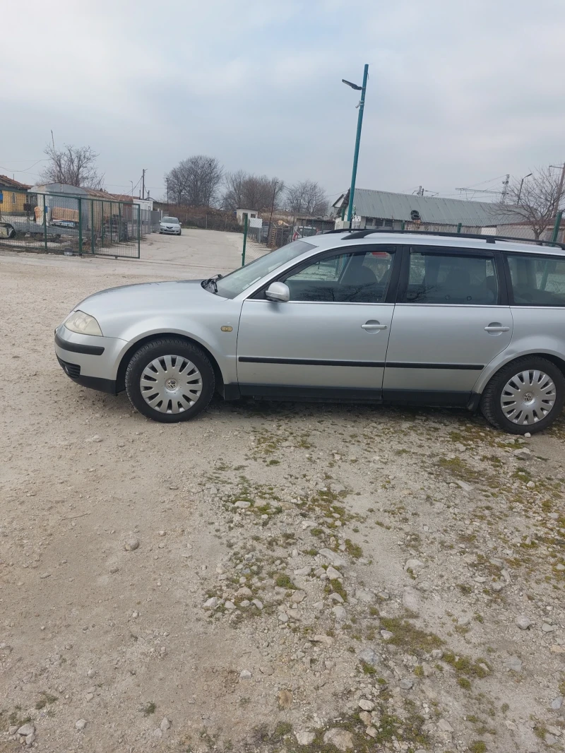 VW Passat, снимка 4 - Автомобили и джипове - 49152782