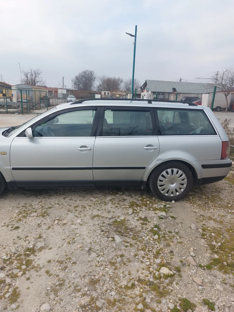 VW Passat, снимка 3 - Автомобили и джипове - 49152782