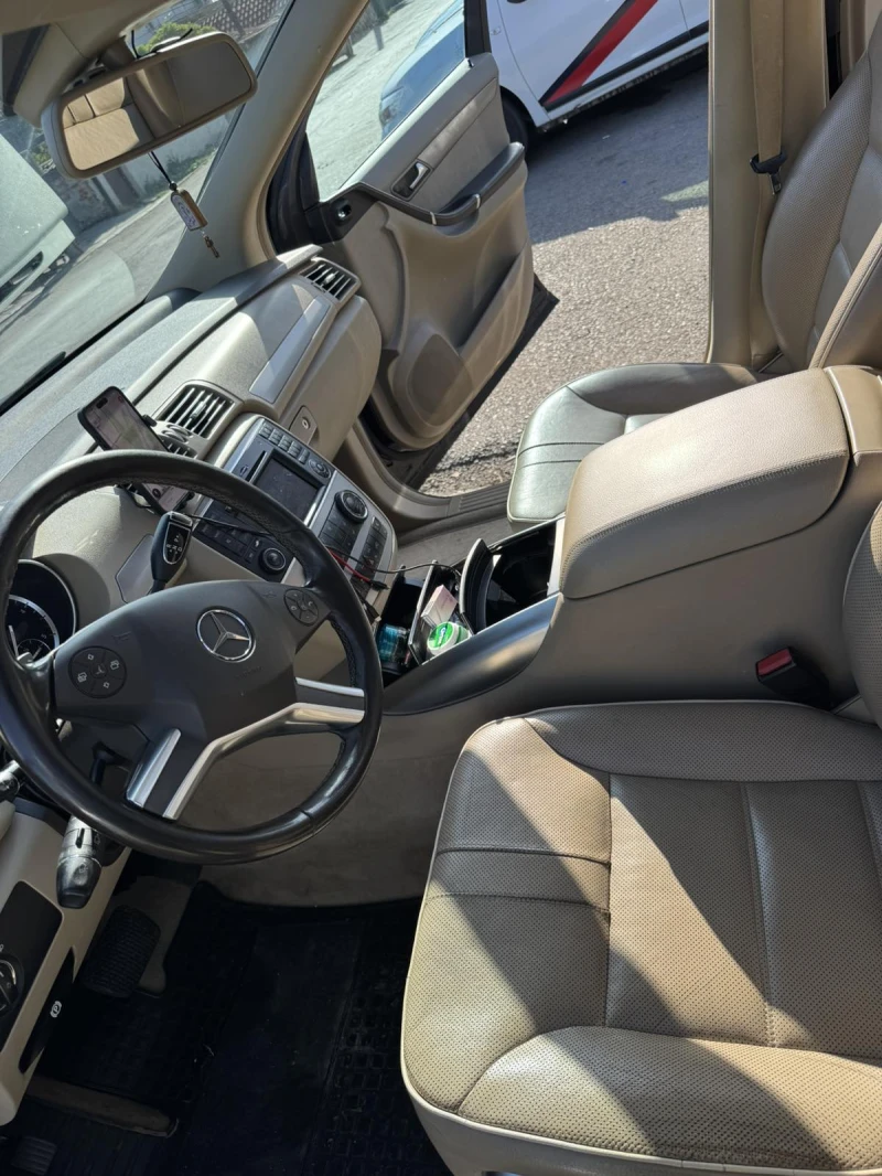 Mercedes-Benz R 350, снимка 5 - Автомобили и джипове - 52507975