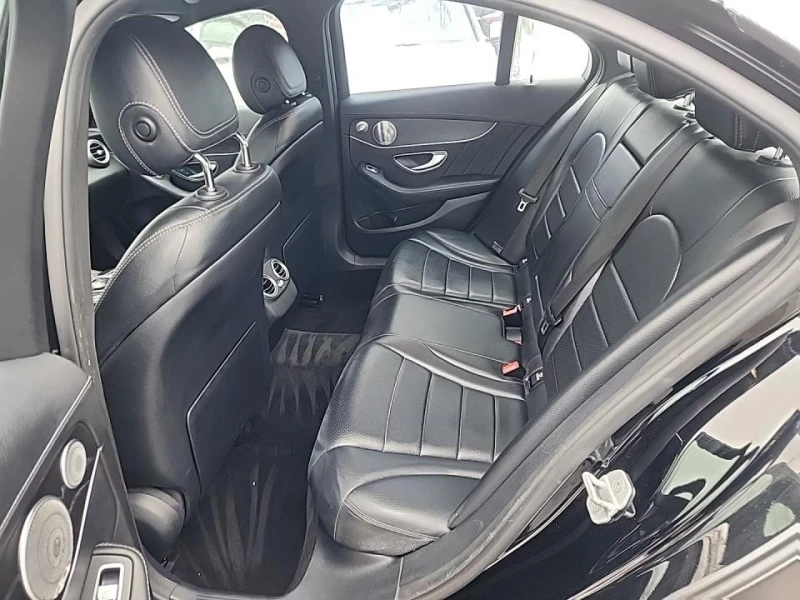 Mercedes-Benz C 400 AMG* MB-TEX* BURMASTER* KEYLESS GO* 2 КЛЮЧА, снимка 13 - Автомобили и джипове - 53108888