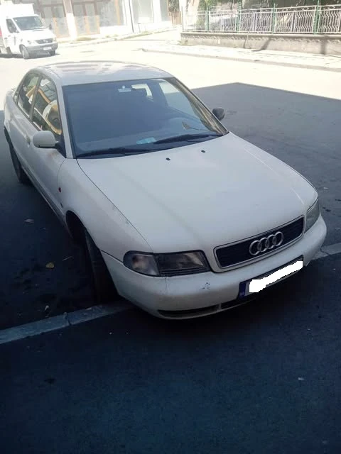 Audi A4 b5, снимка 1 - Автомобили и джипове - 48363667