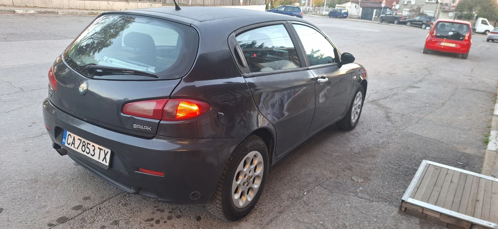 Alfa Romeo 147 1.6 105 Газова Уредба обслужена ЕКО 4 Наличен Ката - изображение 2