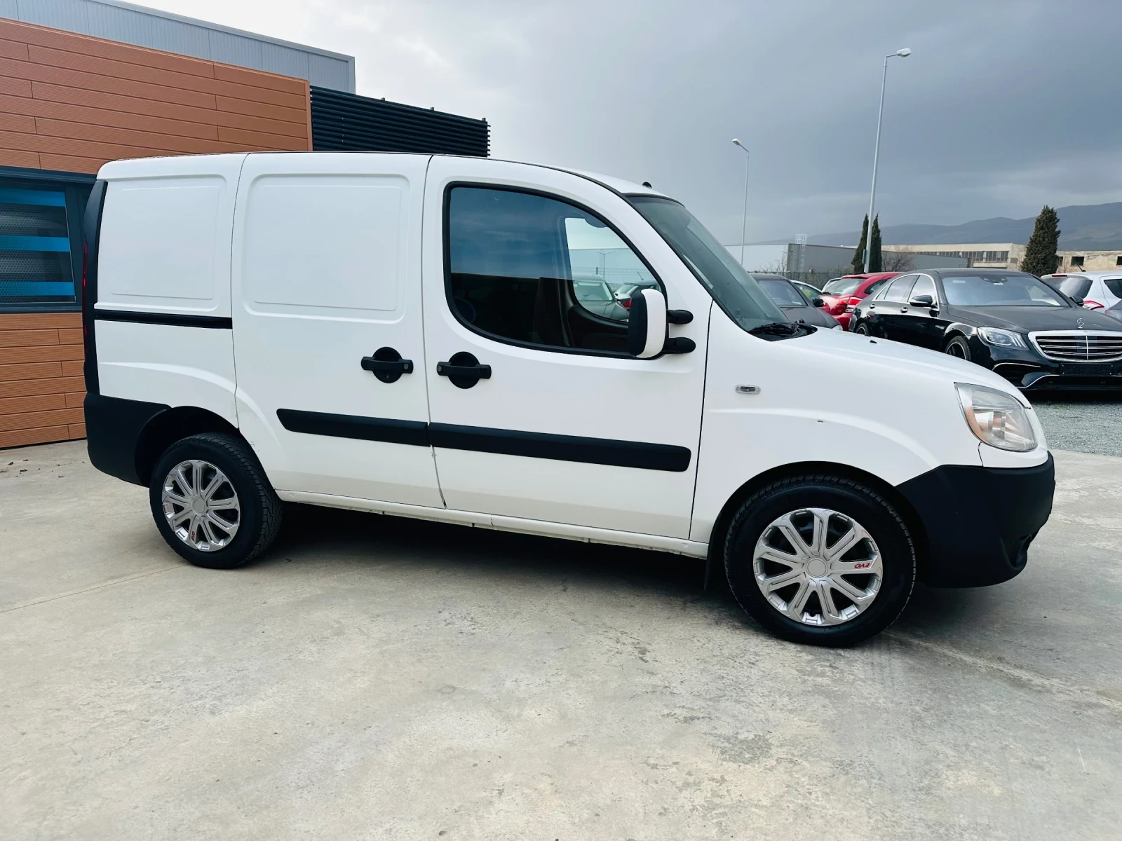 Fiat Doblo 1.9 Multijet  - изображение 4