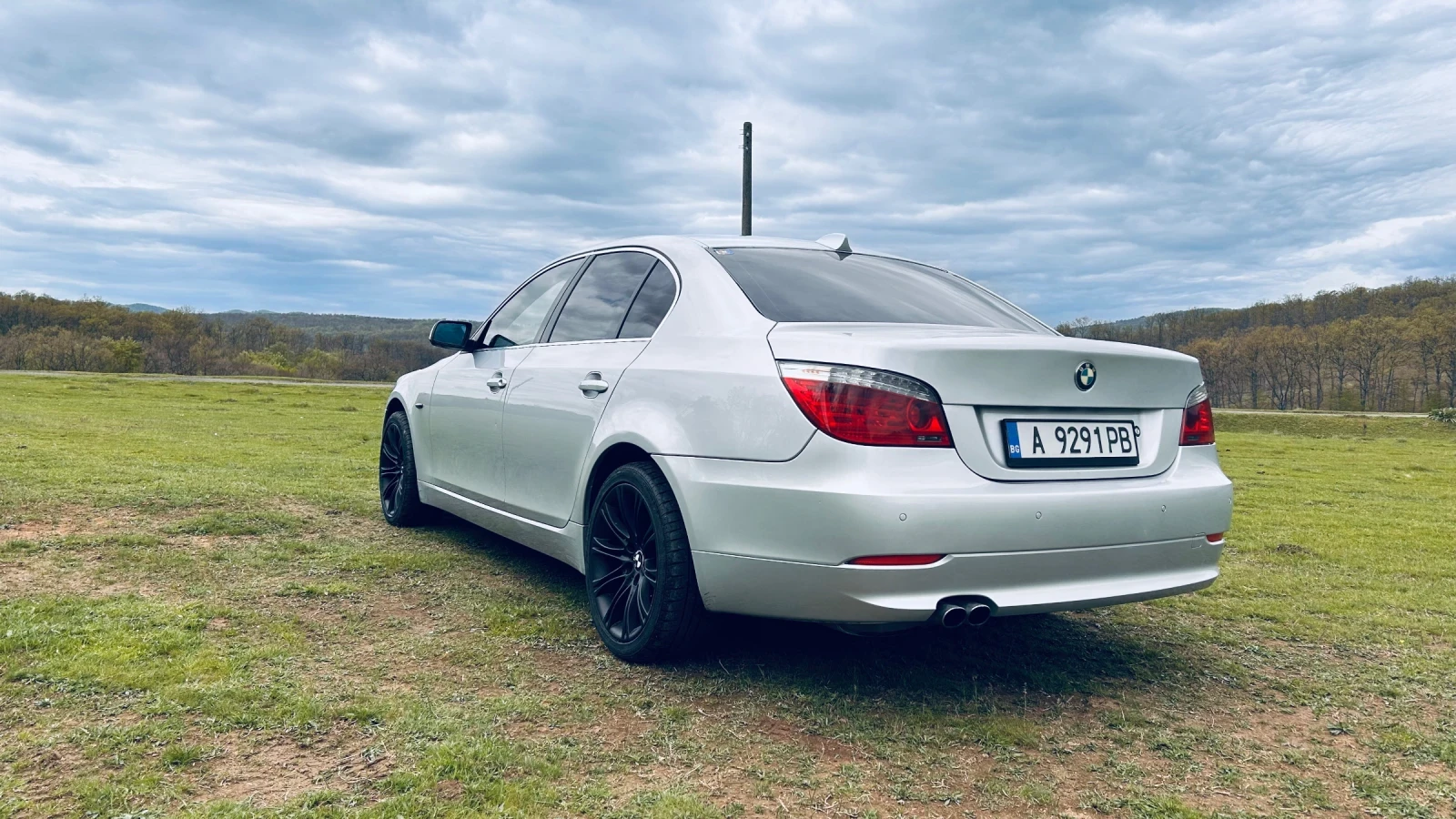 BMW 530 3.0 - изображение 4
