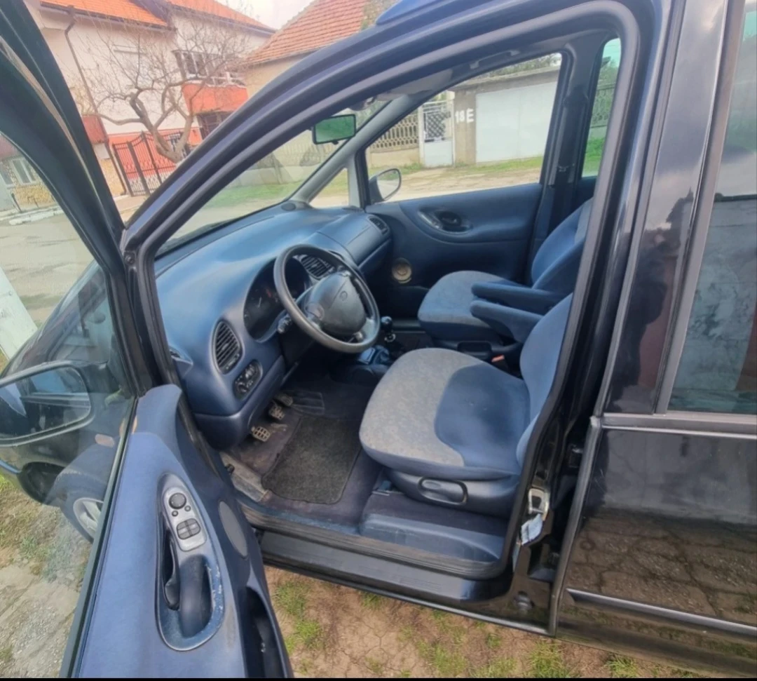 Ford Galaxy  - изображение 10