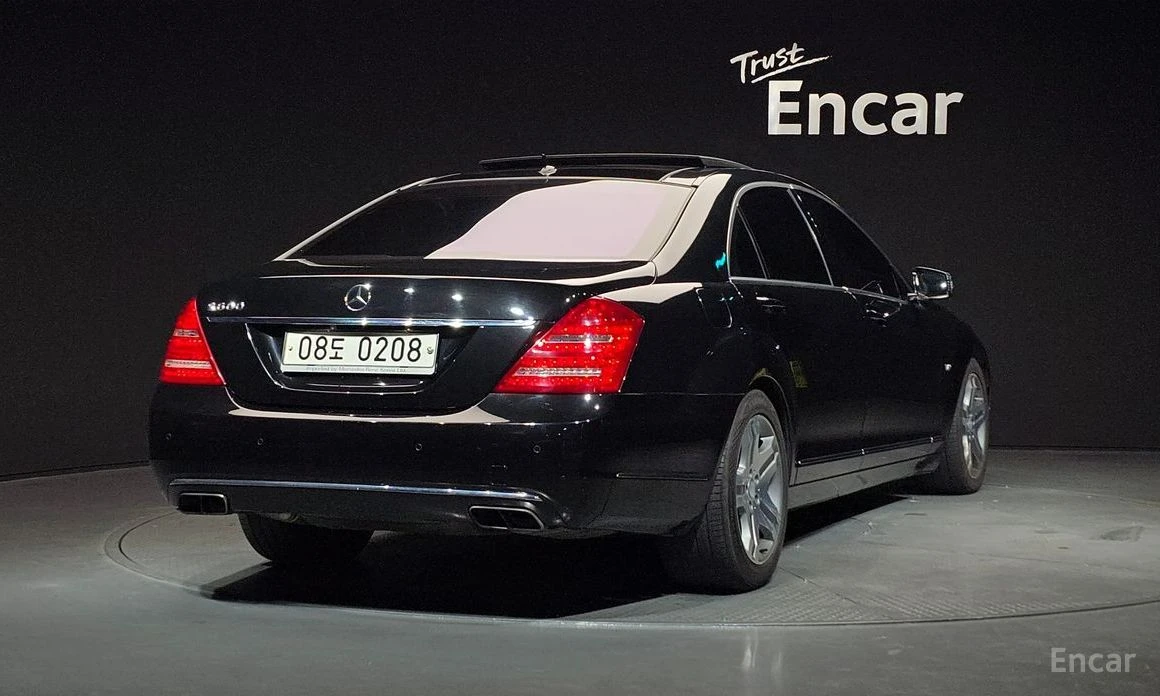 Mercedes-Benz S 600  - изображение 2