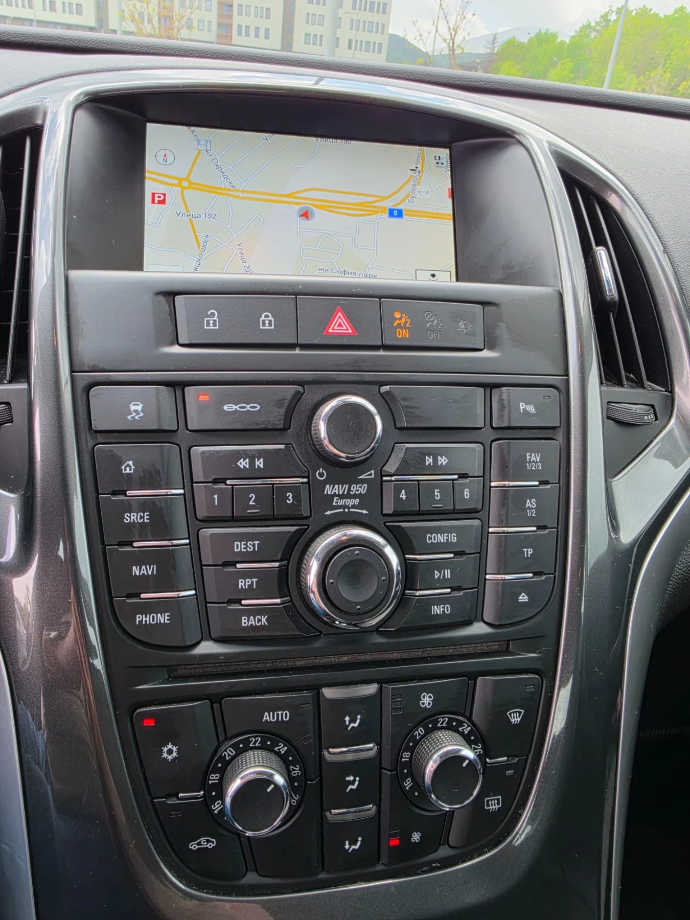 Opel Astra 1.7cdti 131kc, снимка 8 - Автомобили и джипове - 53747521
