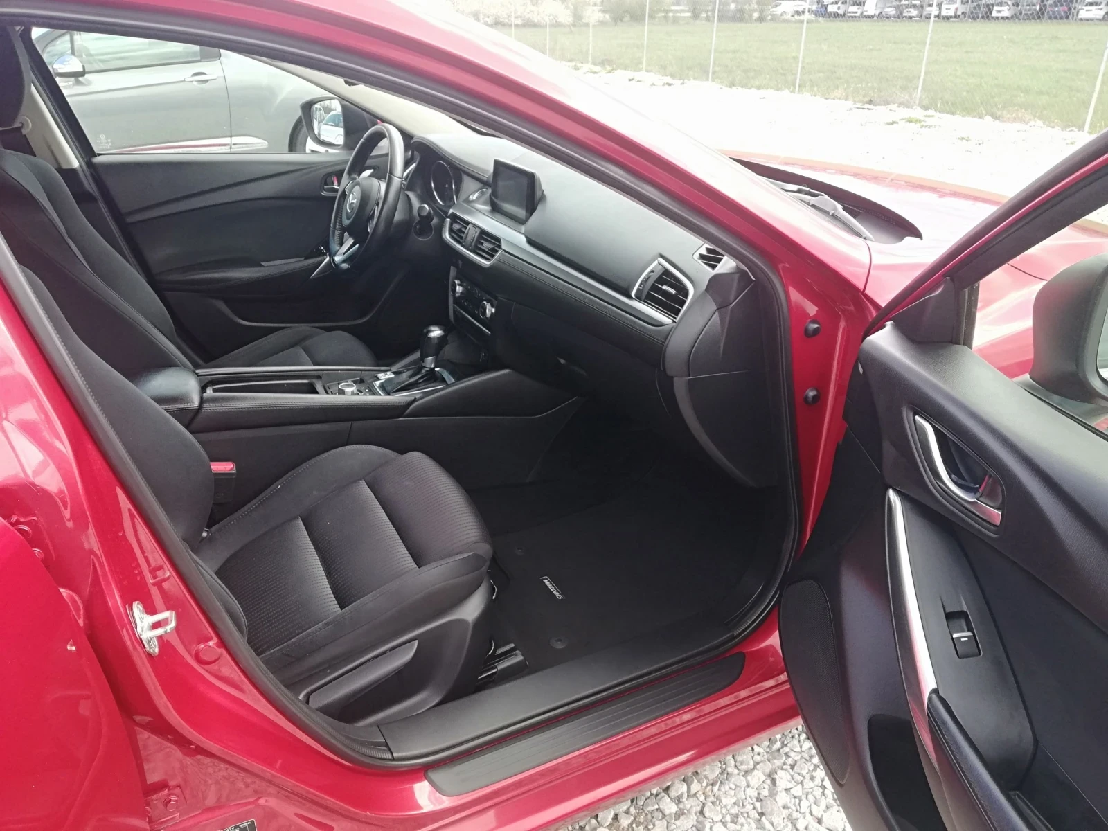 Mazda 6 2.0i avt navi kli165ks, снимка 13 - Автомобили и джипове - 54142771