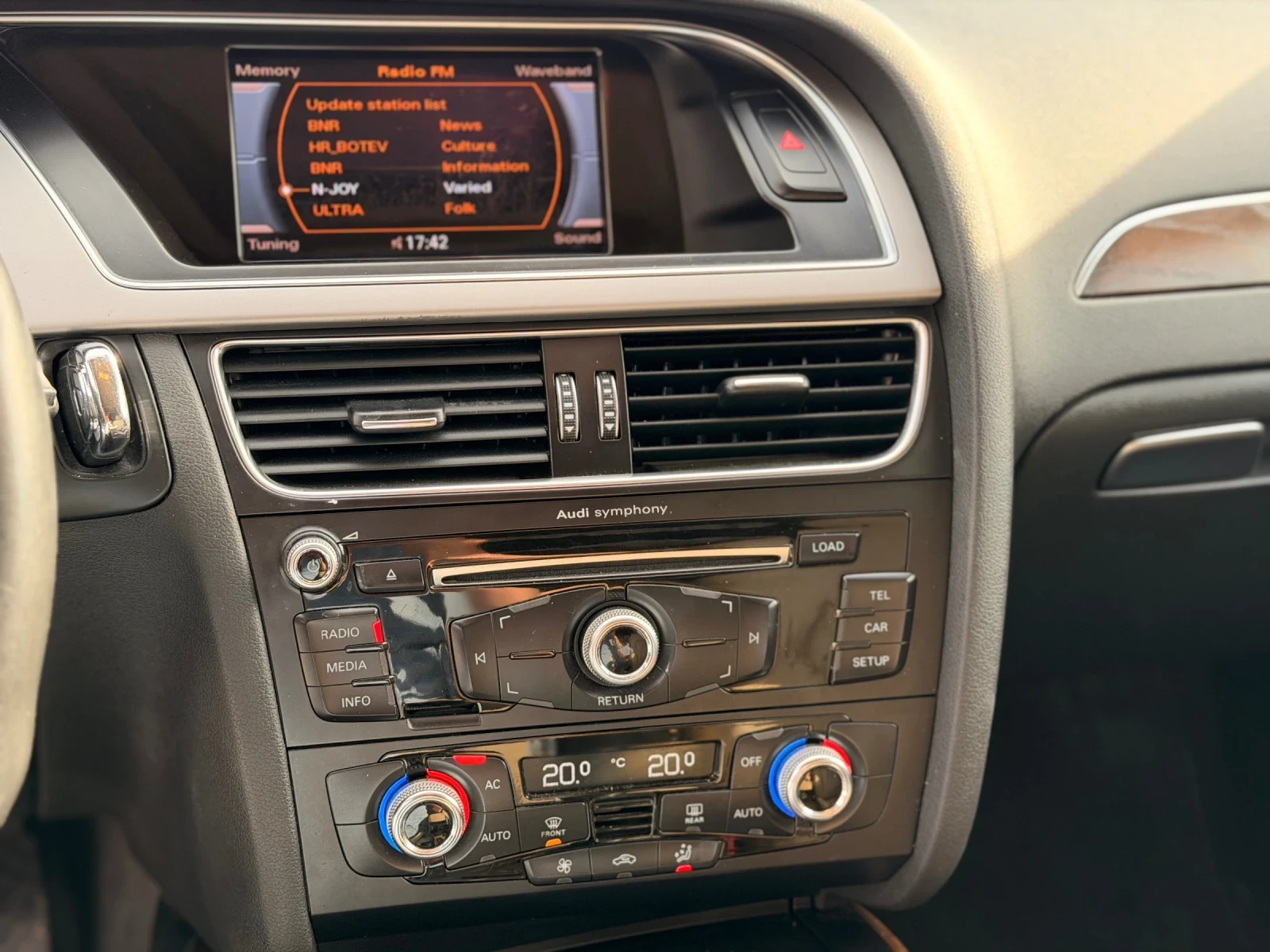 Audi A4 2.0 TDI FACELIFT 143kc | Mobile.bg � ����������� 15