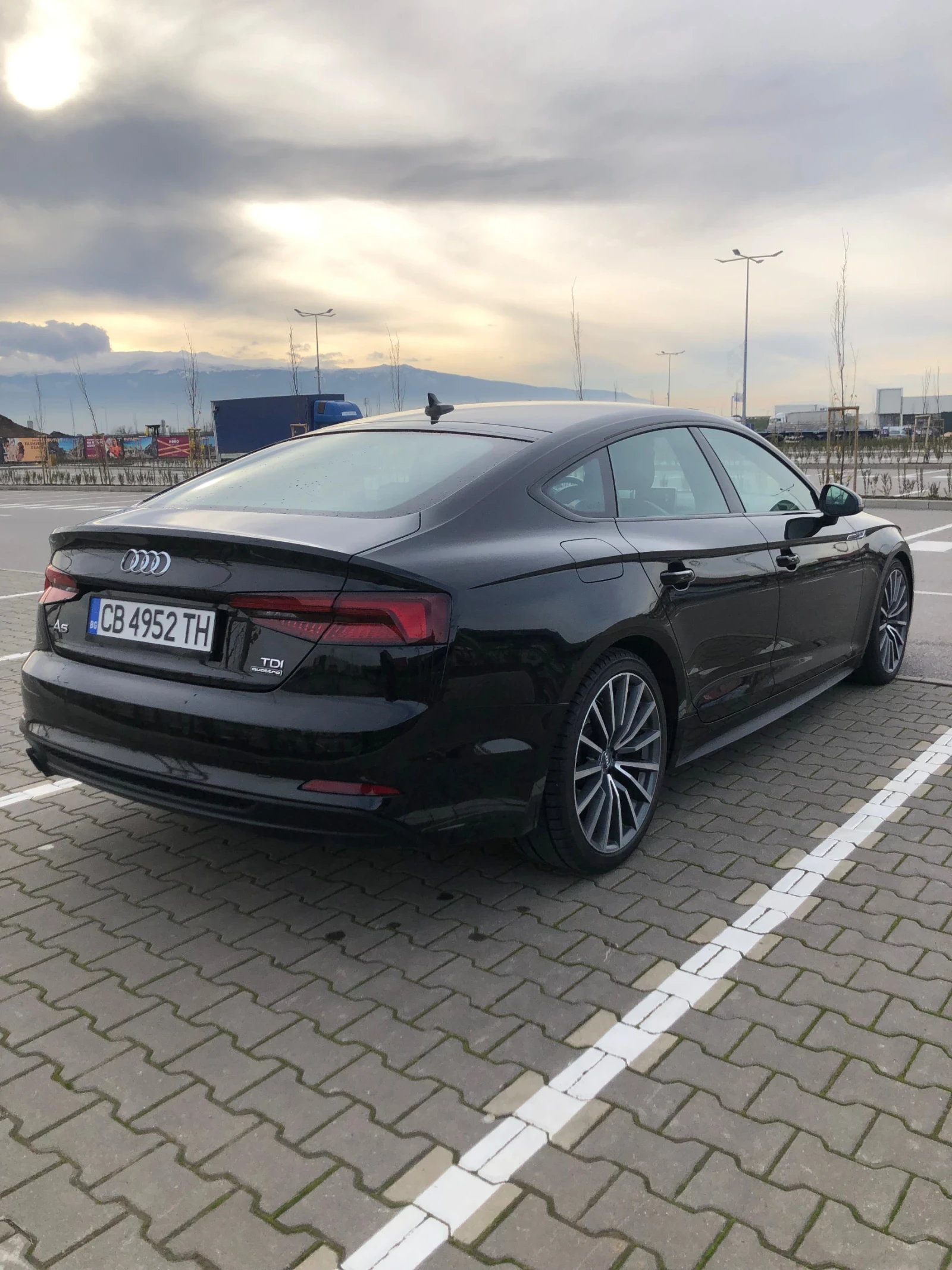 Audi A5  SPORTBACK 2.0 TDI 190 HP QUATTRO , снимка 5 - Автомобили и джипове - 54739115
