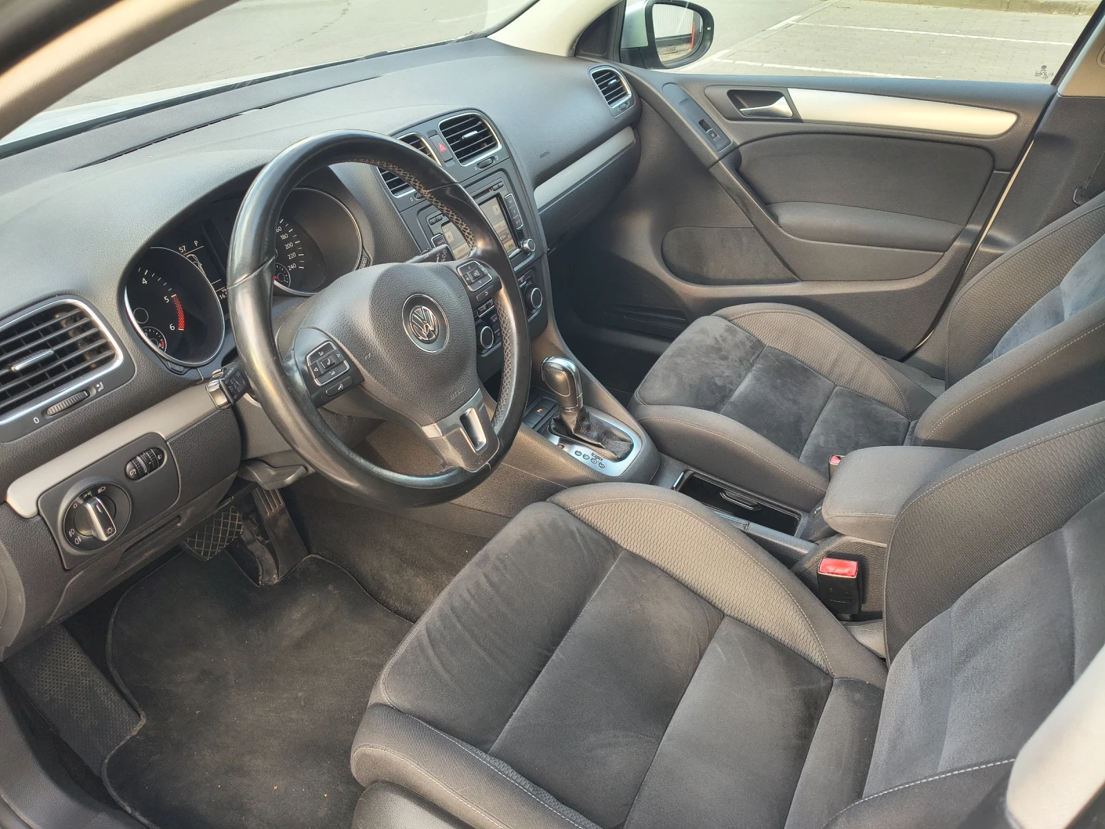 VW Golf 2000 TDI 140 KC DSG | Mobile.bg � ����������� 13