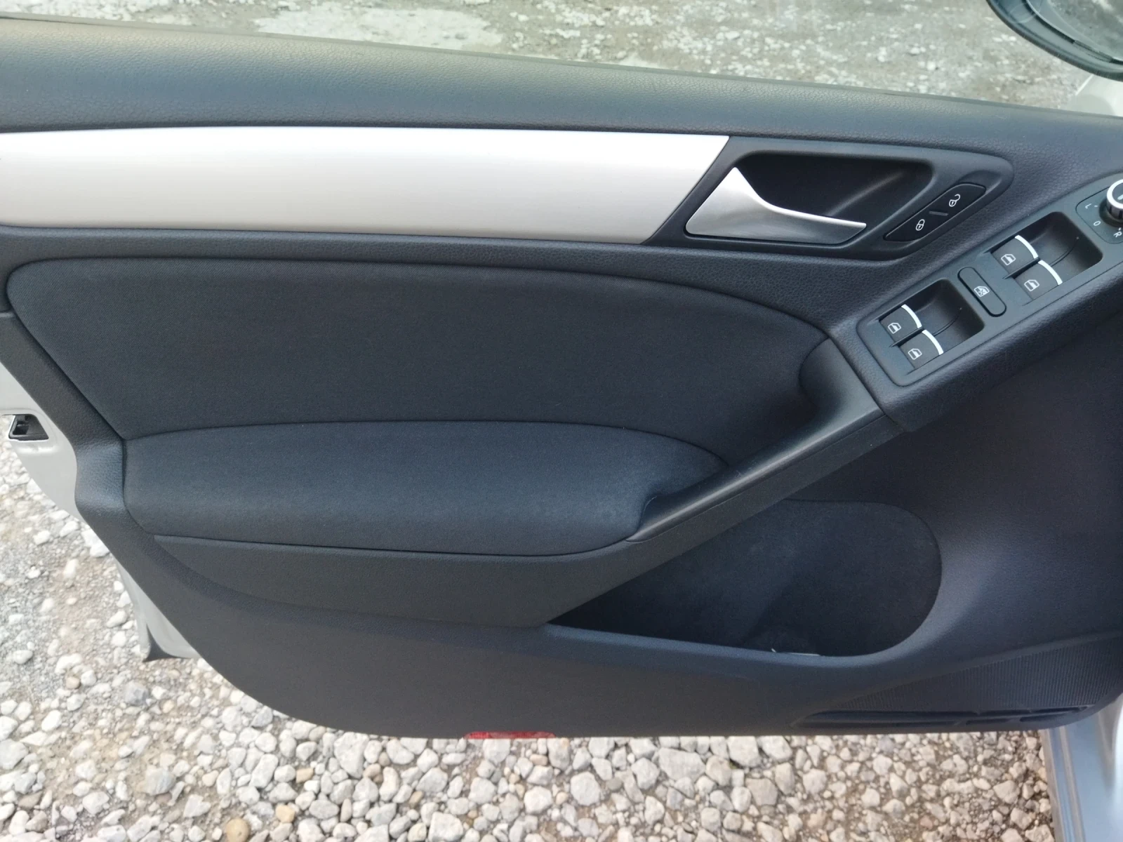 VW Golf 2000 TDI 140 KC DSG, снимка 6 - Автомобили и джипове - 54755965
