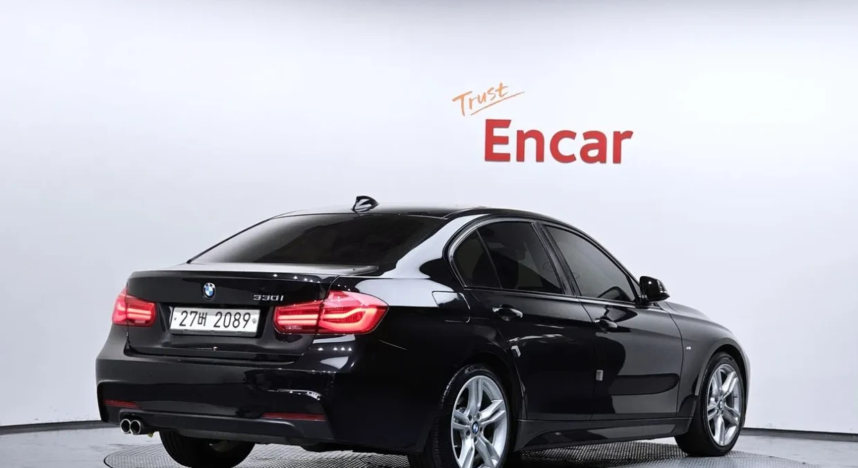 BMW 330 M SPORT * HEAD UP * LED * КАМЕРА * , снимка 3 - Автомобили и джипове - 55409087