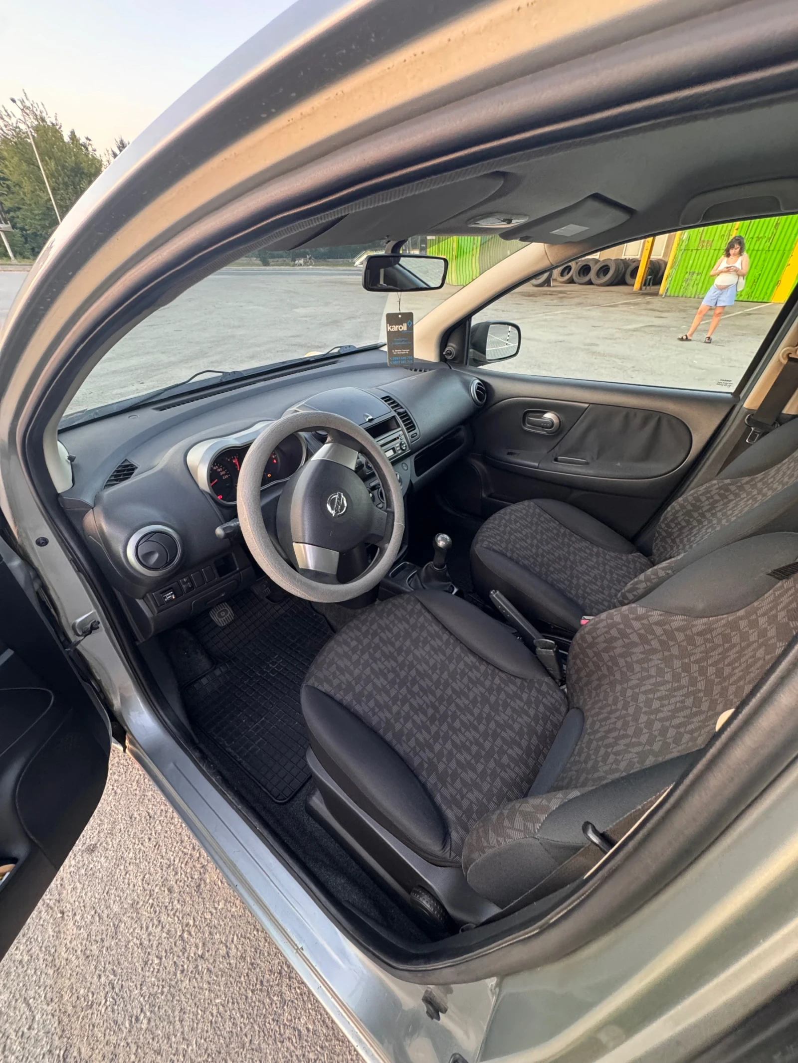 Nissan Note, снимка 5 - Автомобили и джипове - 55547052