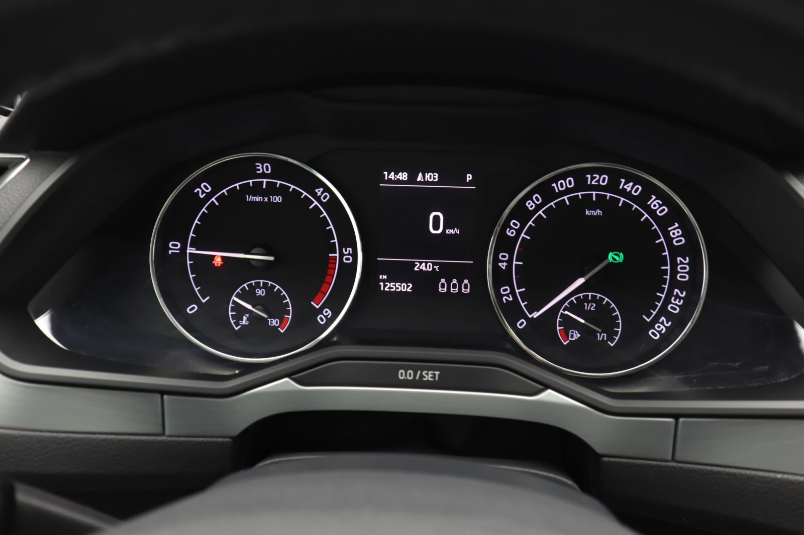 Skoda Superb 4x4, снимка 16 - Автомобили и джипове - 55562369