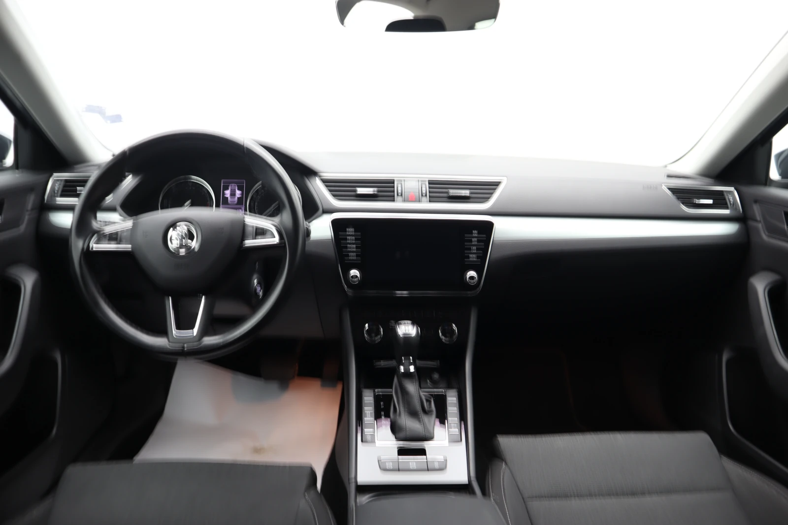 Skoda Superb 4x4, снимка 14 - Автомобили и джипове - 55562369