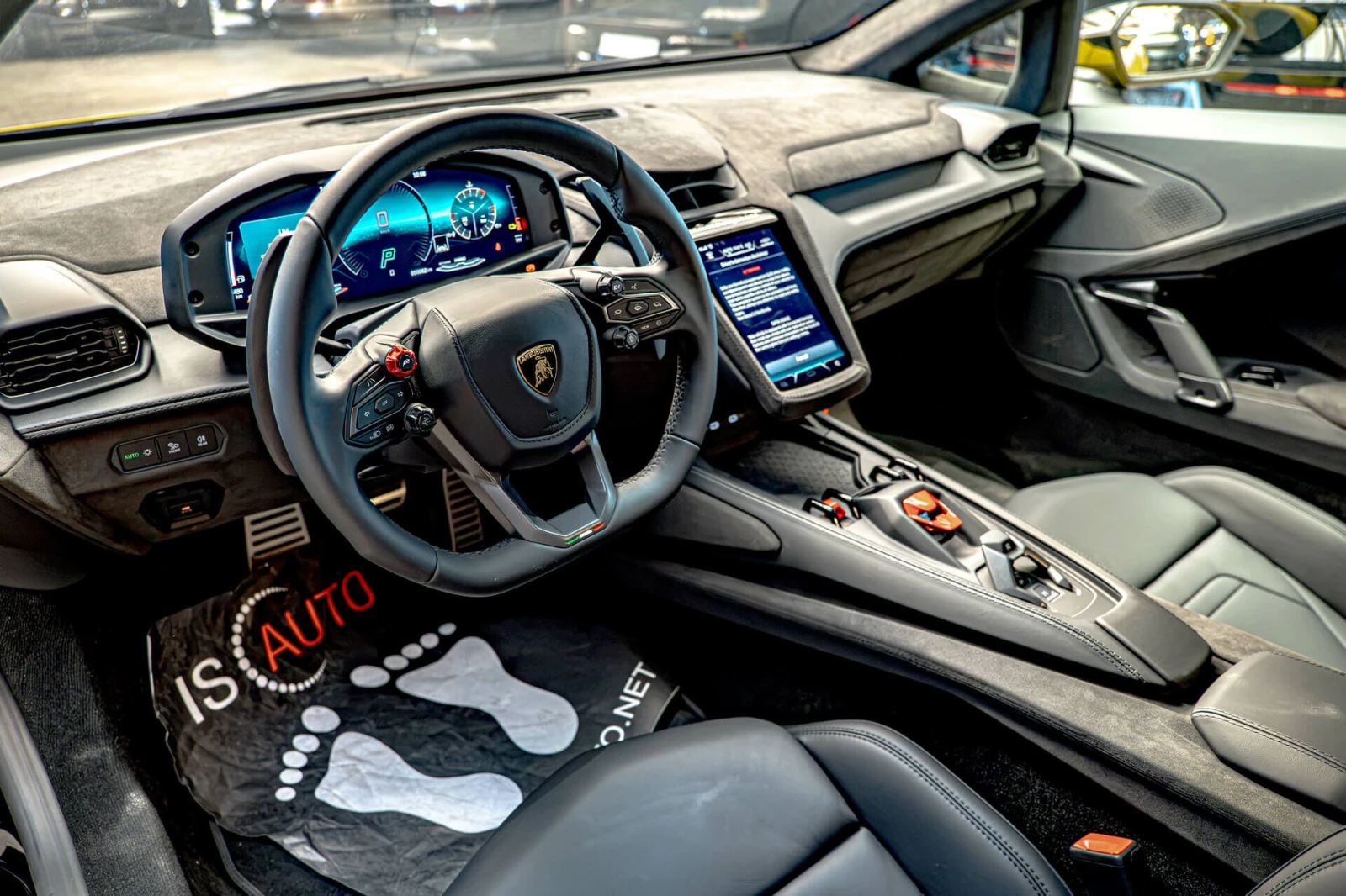 Lamborghini Temerario 4.0 PHEV/4WD/3D Камера/Керамика/Lift/PDC/Side Assi, снимка 9 - Автомобили и джипове - 55637169