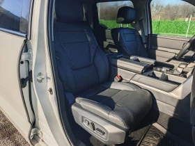 Toyota Tundra i-FORCE MAX Full Hybrid 4WD Limited PANORAMA, снимка 13