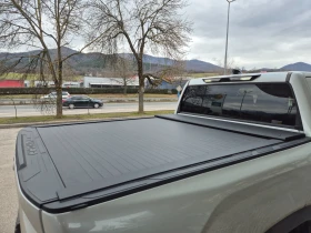 Toyota Tundra i-FORCE MAX Full Hybrid 4WD Limited PANORAMA, снимка 16